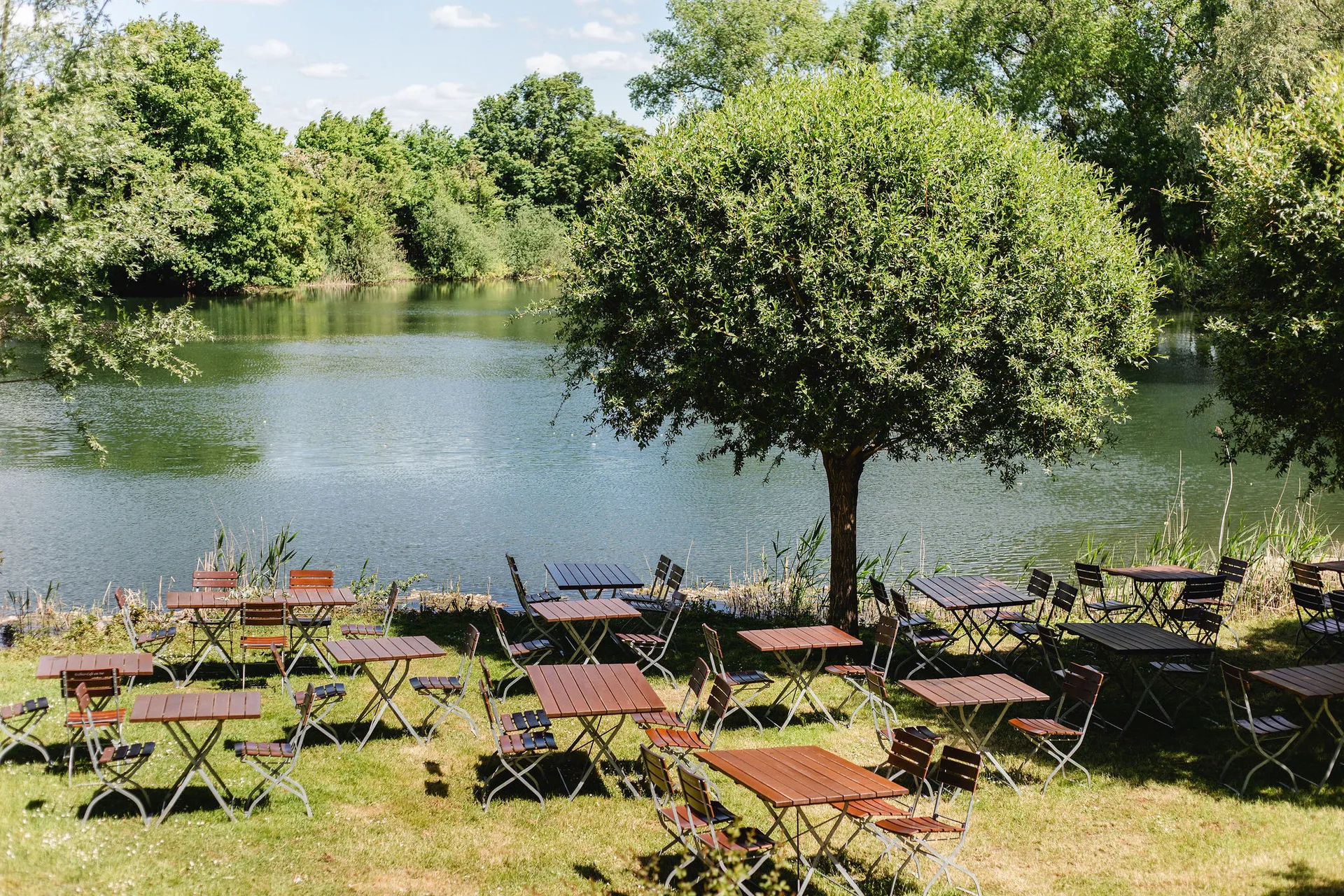 Gesamtaussicht auf den See
